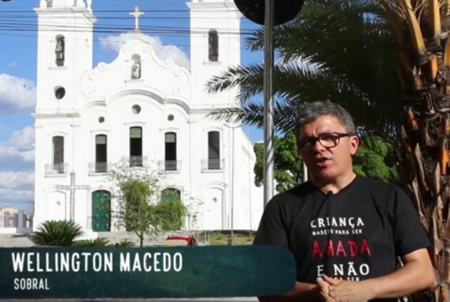 Wellington Macedo in a screenshot from the Educação do Mal video report