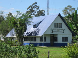 Sede de Radio La Voz de Talamanca en Costa Rica.