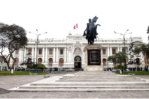 Congreso de la República del Perú, Lima, Peru [CC BY 2.0 (creativecommons.org/licenses/by/2.0), via Wikimedia Commons.