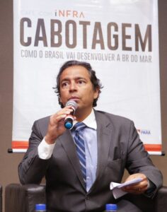 Dimmi Amora, fundador da Agência Infra: produto jornalístico para atender a um setor específico do mercado. Foto: André Coelho