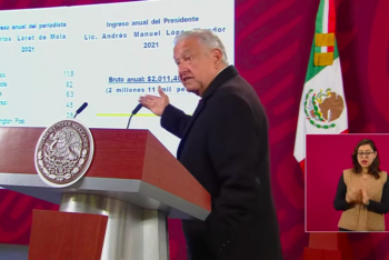 AMLO showing Loret's alleged income figures