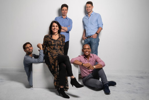 Headline founders: Mario Camera, Andrei Netto (standing), Felipe Paiva, Deborah Berlinck, Danilo Rocha Lima (sitting). (Photo: Courtesy)