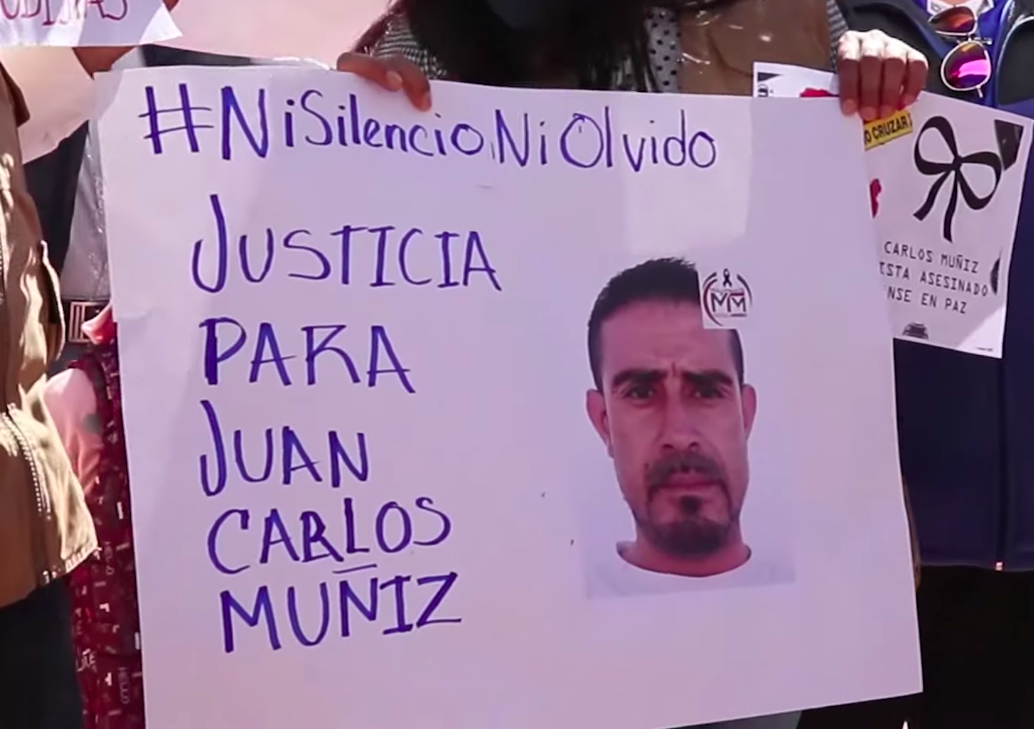Sujetos interceptaron a Juan Carlos Muñiz y le dispararon a quemarropa mientras este circulaba en su vehículo en Fresnillo, Zacatecas. (Foto: Captura de pantalla de transmisión de B-15 Noticias)