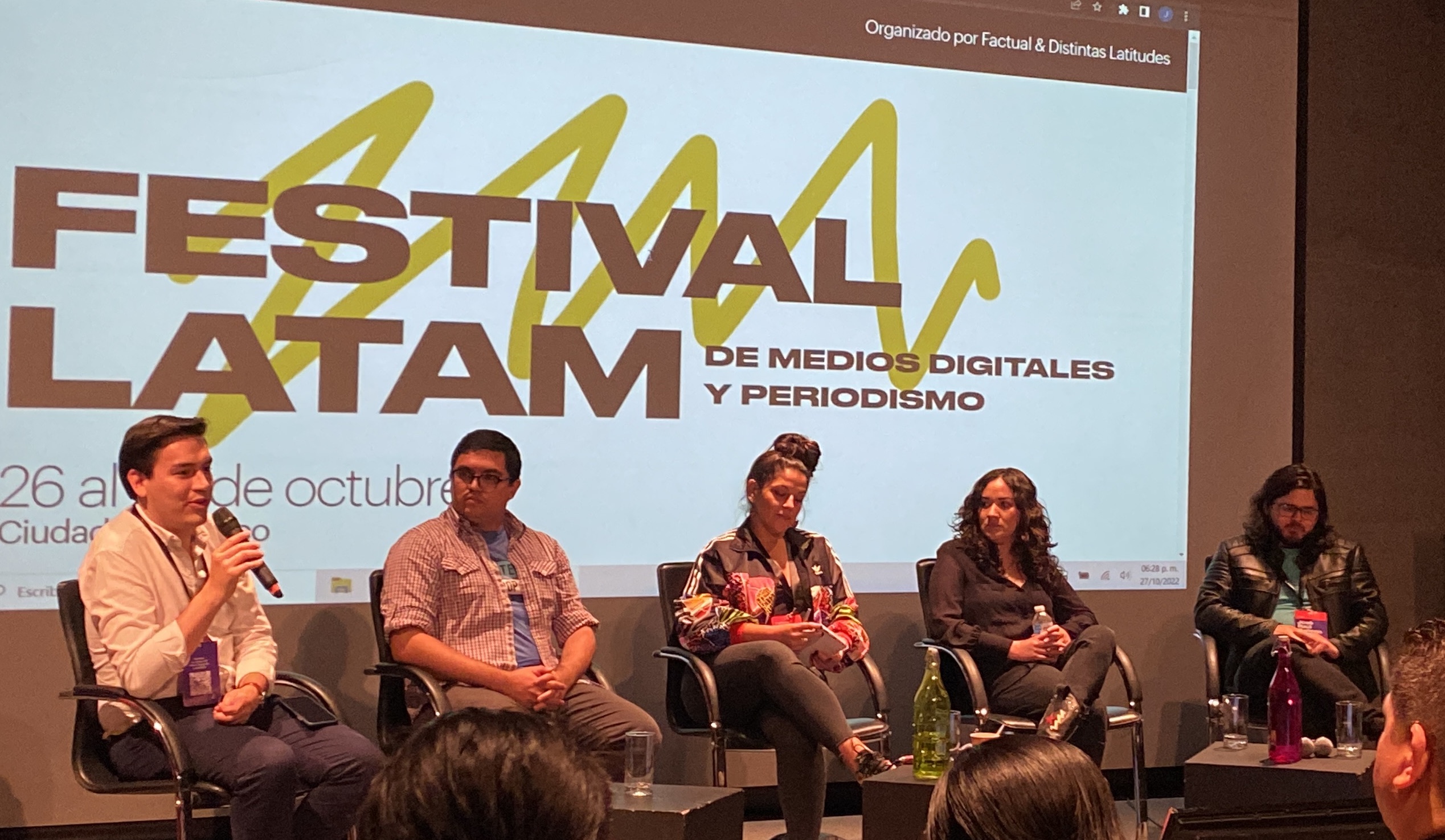 Journalists talk during a panel at the LATAM Festival 2022