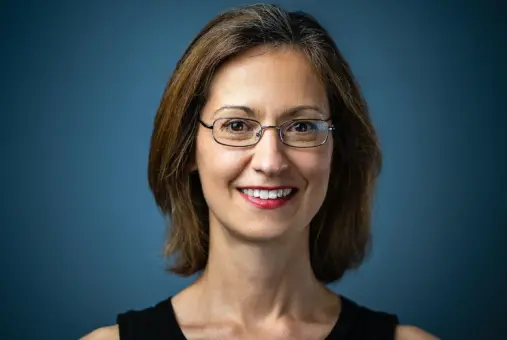Portrait of German-Brazilian political scientist Paula Diehl