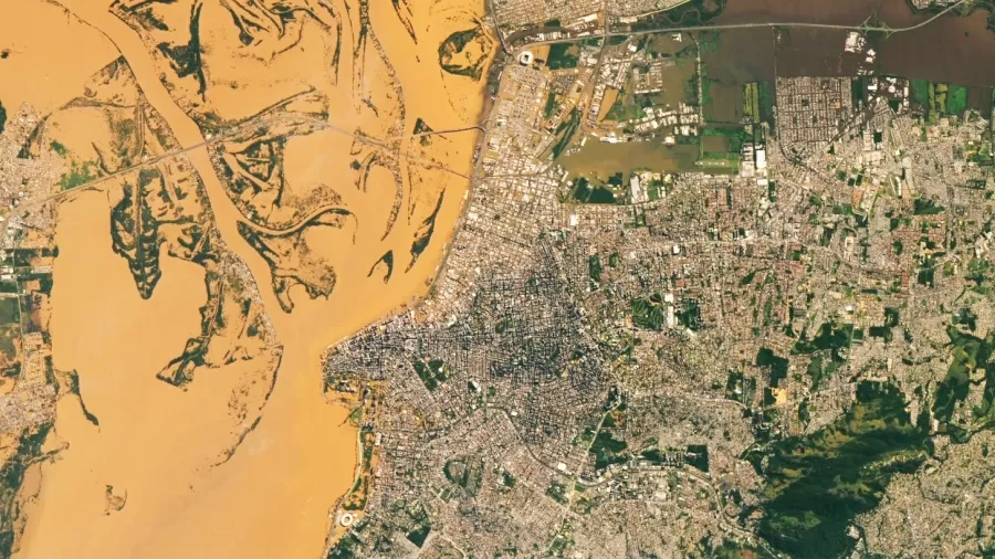 satellite image shows flood in porto alegre