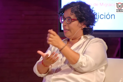 Mexican Journalist Amarela Varela speaks at the 2024 Migration Journalism Congress.